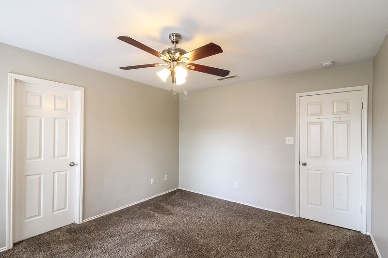 2,180/Mo, 709 Lisa St Burleson, TX 76028 Bedroom View 5