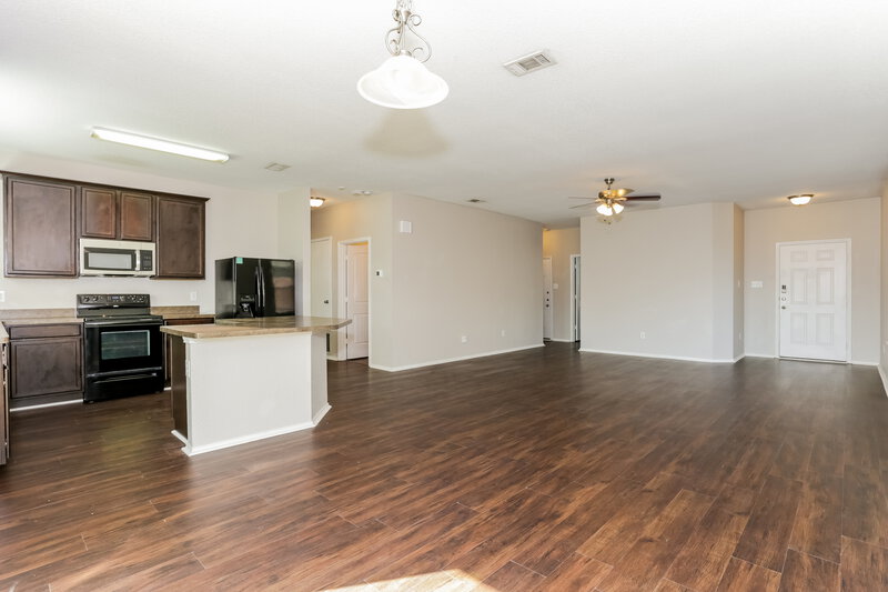 1,925/Mo, 412 San Lucas Dr Crowley, TX 76036 Dining Room View