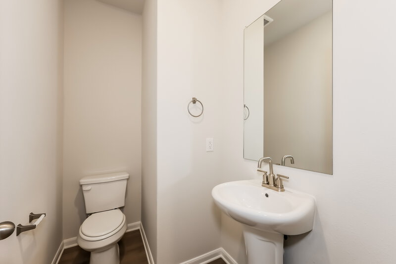 1,945/Mo, 1218 Kings Pl Crandall, TX 75114 Bathroom View