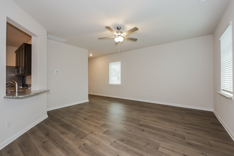 2,040/Mo, 1208 Kings Pl Crandall, TX 75114 Living Room View