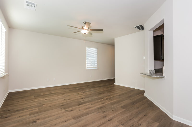 1,995/Mo, 1447 Reiner Dr Crandall, TX 75114 Dining Room View