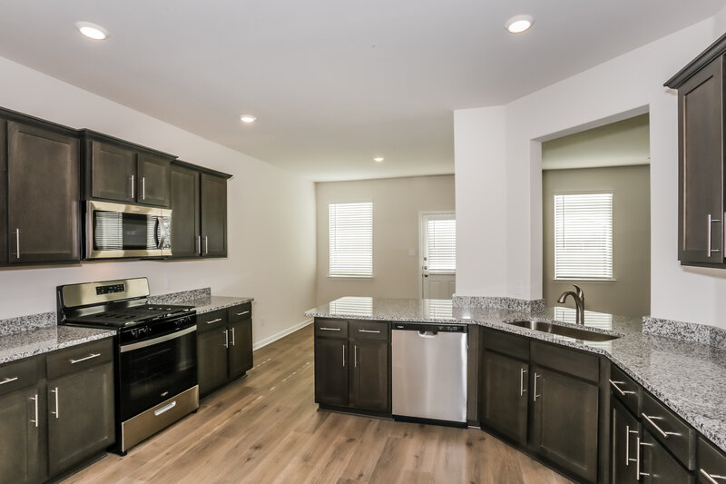 1,995/Mo, 1447 Reiner Dr Crandall, TX 75114 Kitchen View 2