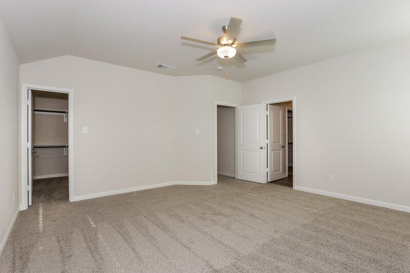 1,995/Mo, 1447 Reiner Dr Crandall, TX 75114 Main Bedroom View 2