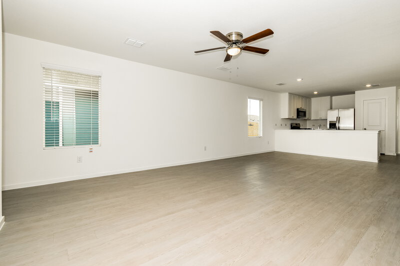 1,790/Mo, 928 Calley Pear Trl Princeton, TX 75407 Living Room View