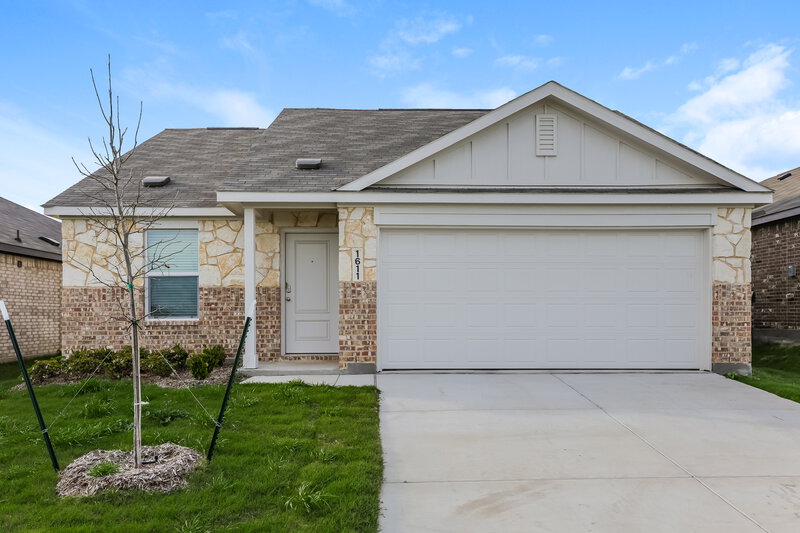 2,015/Mo, 1611 Sparrow Hawk Rd Forney, TX 75126 External View