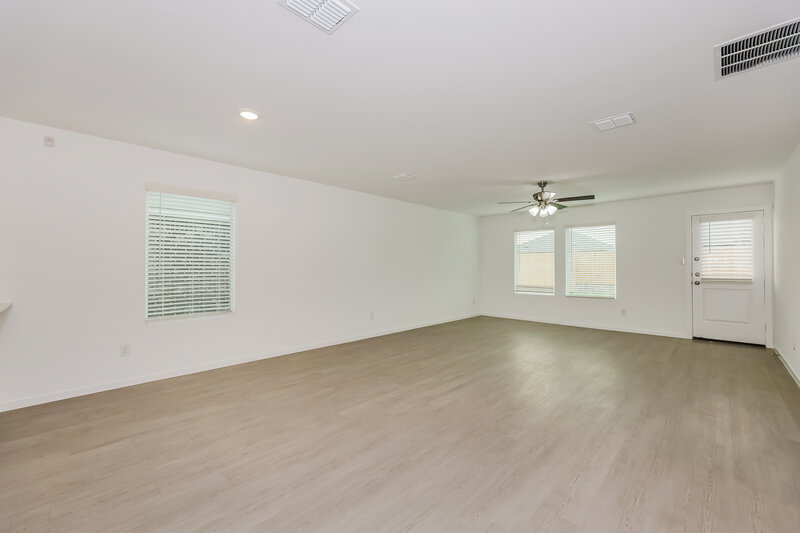 1,940/Mo, 1621 Sparrow Hawk Rd Forney, TX 75126 Living Room View