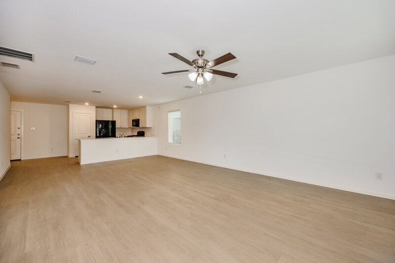 1,940/Mo, 1621 Sparrow Hawk Rd Forney, TX 75126 Living Room View 2