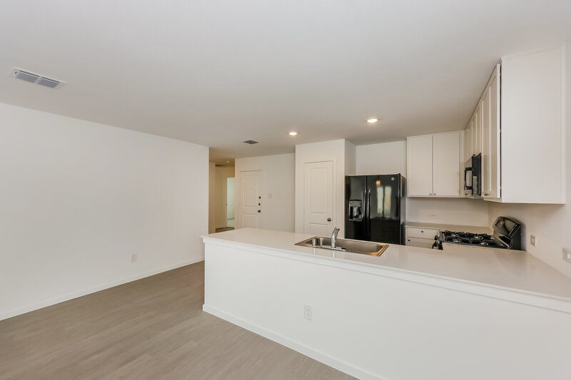 1,970/Mo, 2221 Crested Saguaro St Fort Worth, TX 76108 Kitchen View