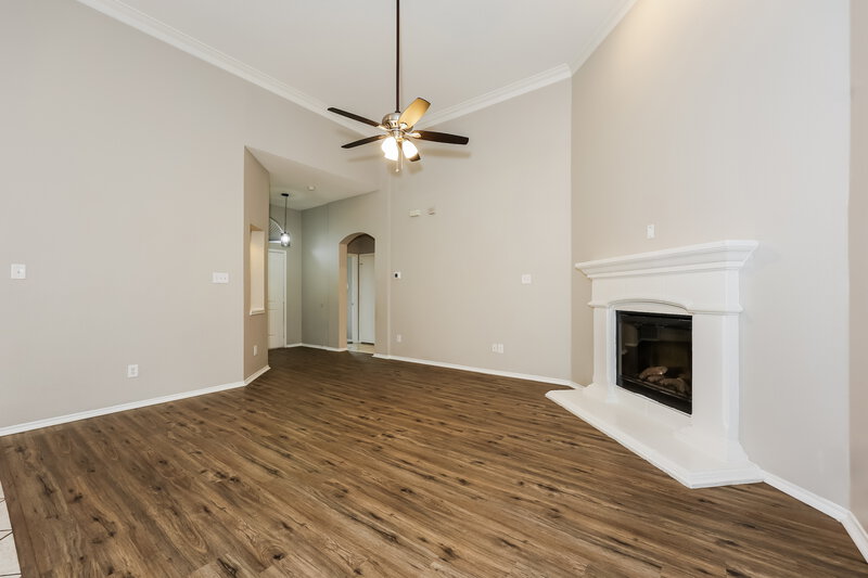 2,275/Mo, 9700 Minton Dr Fort Worth, TX 76108 Living Room View