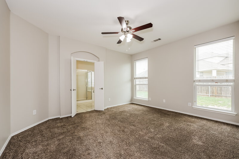 2,275/Mo, 9700 Minton Dr Fort Worth, TX 76108 Main Bedroom View