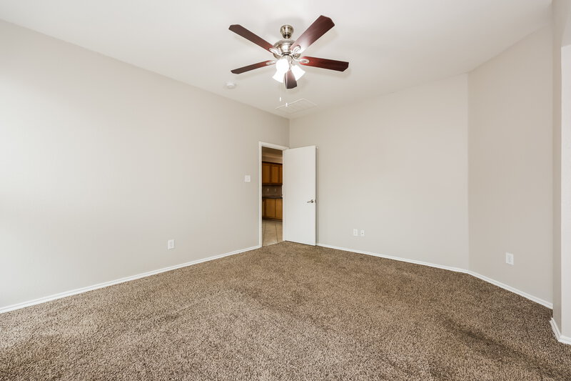 2,275/Mo, 9700 Minton Dr Fort Worth, TX 76108 Main Bedroom View 2