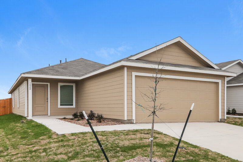 1,785/Mo, 1040 Calley Pear Trl Princeton, TX 75407 Front View