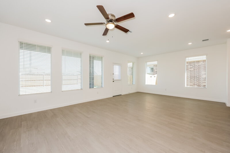 2,150/Mo, 2238 Mustang Ghost Trl Crandall, TX 75114 Living Room View