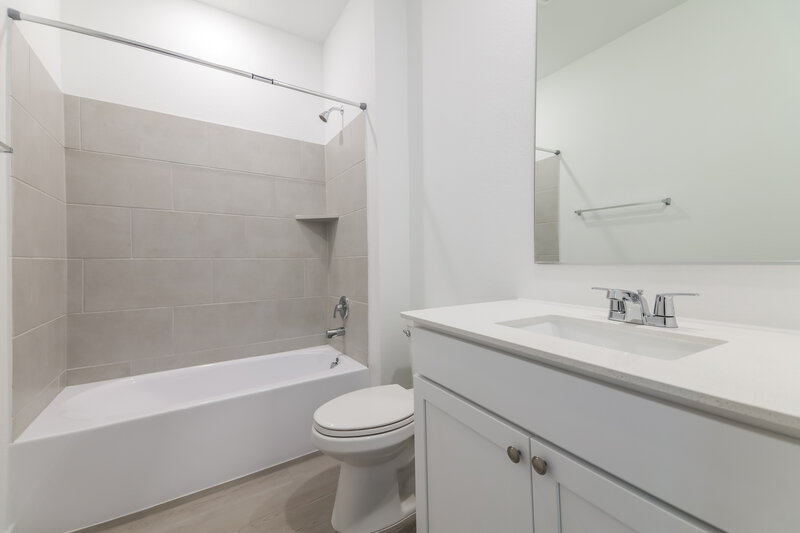 2,290/Mo, 2239 Mustang Ghost Trl Crandall, TX 75114 Bathroom View