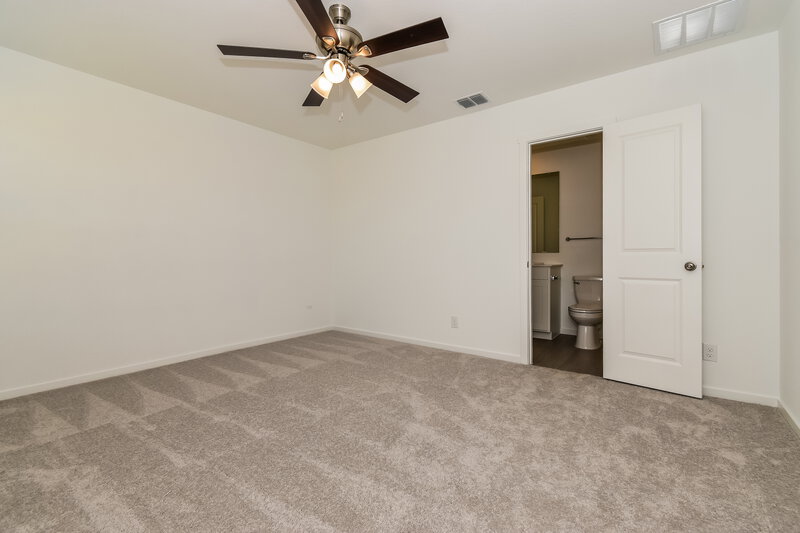 1,810/Mo, 1718 Crossbill St Forney, TX 75126 Main Bedroom View