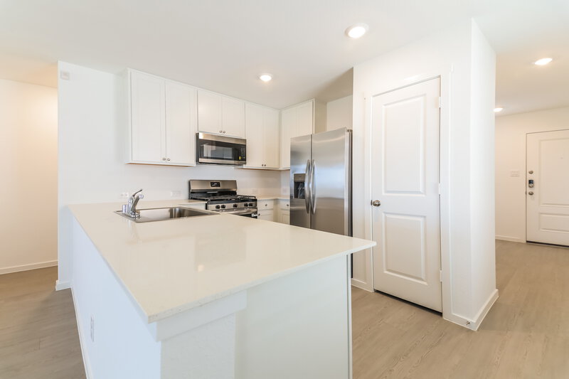 1,840/Mo, 1230 Canyon Wren Dr Forney, TX 75126 Kitchen View 3