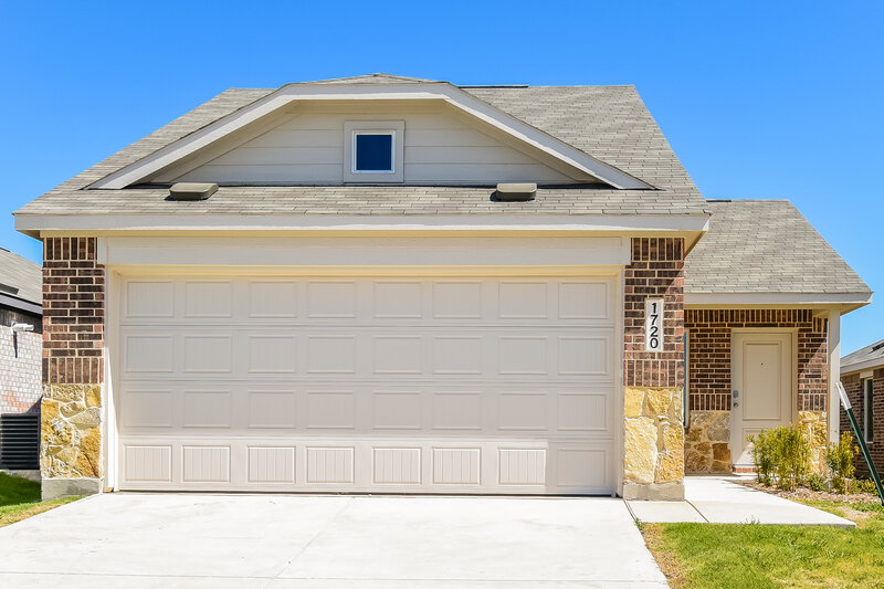 1,965/Mo, 1720 Crossbill St Forney, TX 75126 External View