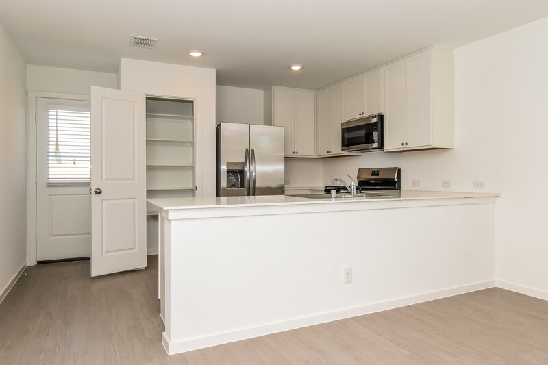 1,965/Mo, 1720 Crossbill St Forney, TX 75126 Kitchen View