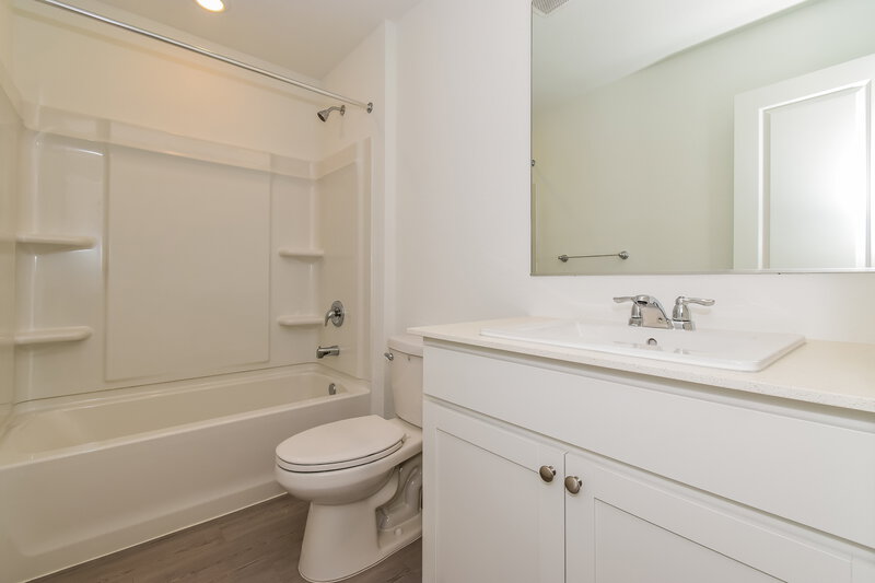 1,965/Mo, 1720 Crossbill St Forney, TX 75126 Bathroom View