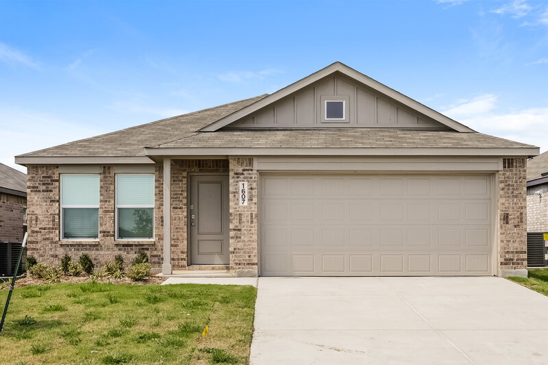 2,015/Mo, 1607 Sparrow Hawk Rd Forney, TX 75126 External View