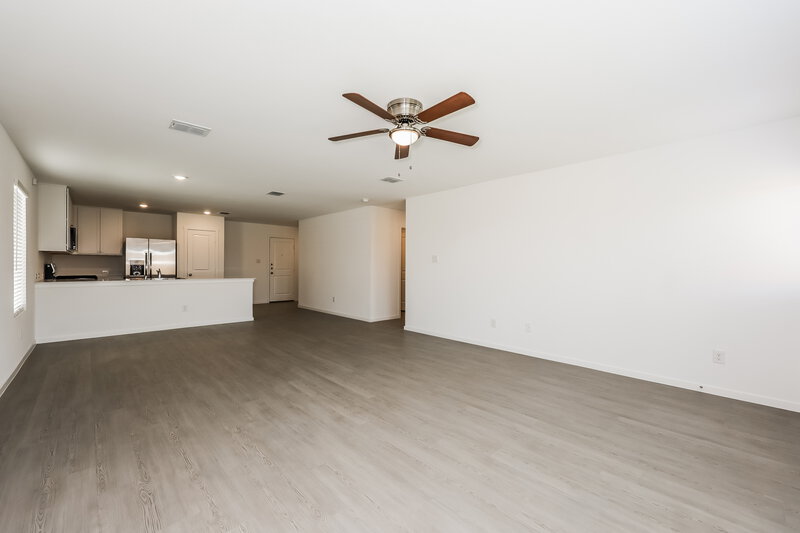 2,015/Mo, 1607 Sparrow Hawk Rd Forney, TX 75126 Living Room View 2