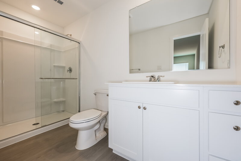 2,015/Mo, 1607 Sparrow Hawk Rd Forney, TX 75126 Main Bathroom View