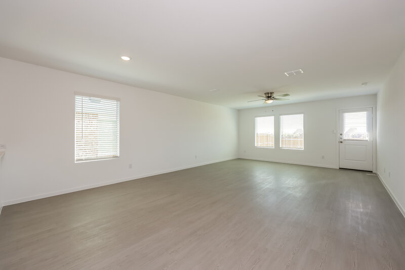 2,015/Mo, 1289 Wedgeleaf Ln Forney, TX 75126 Living Room View