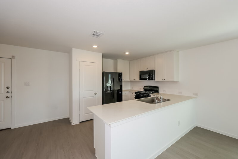 2,015/Mo, 1289 Wedgeleaf Ln Forney, TX 75126 Kitchen View