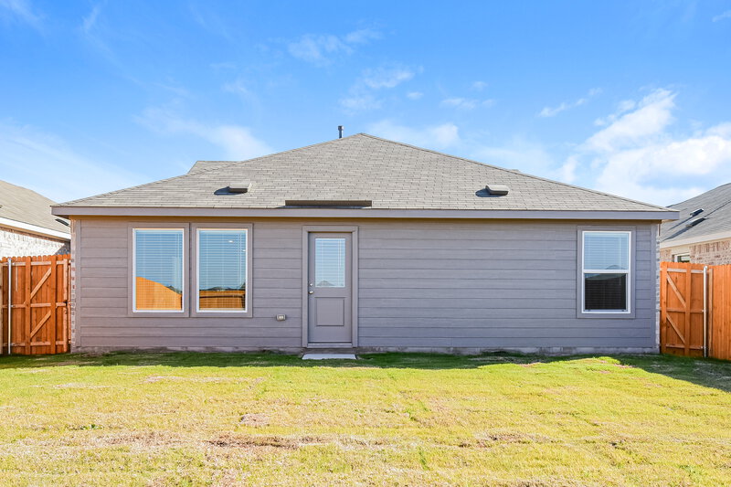 2,015/Mo, 1285 Wedgeleaf Ln Forney, TX 75126 Rear View