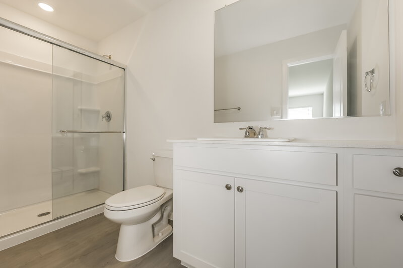 2,015/Mo, 1281 Wedgeleaf Ln Forney, TX 75126 Main Bathroom View