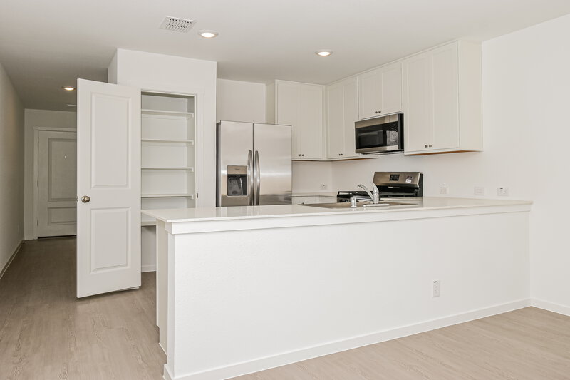 1,955/Mo, 1716 Crossbill St Forney, TX 75126 Kitchen View