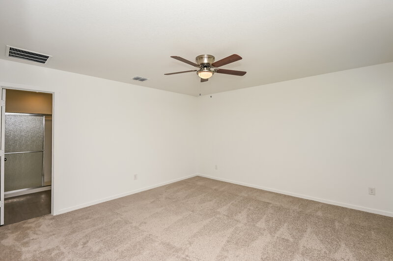 1,905/Mo, 10500 Desert Hawk Cir Fort Worth, TX 76140 Main Bedroom View 2