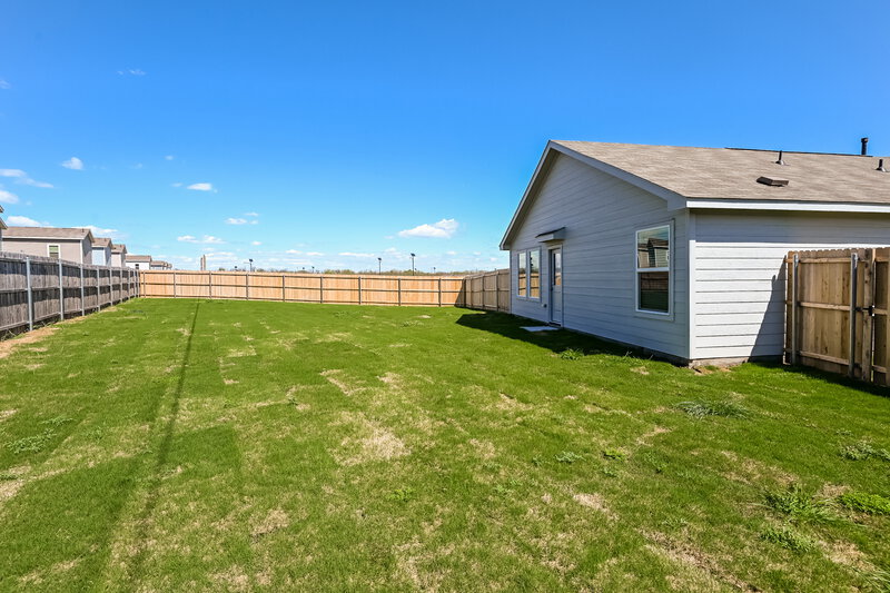 1,905/Mo, 10500 Desert Hawk Cir Fort Worth, TX 76140 Rear View