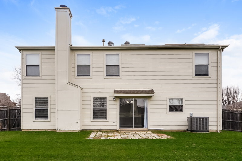 2,395/Mo, 3108 Spenrock Ct Denton, TX 76210 Rear View