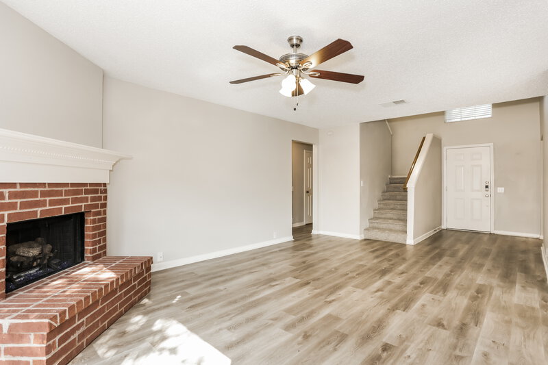 2,565/Mo, 1008 Whistle Stop Dr Saginaw, TX 76131 Living Room View