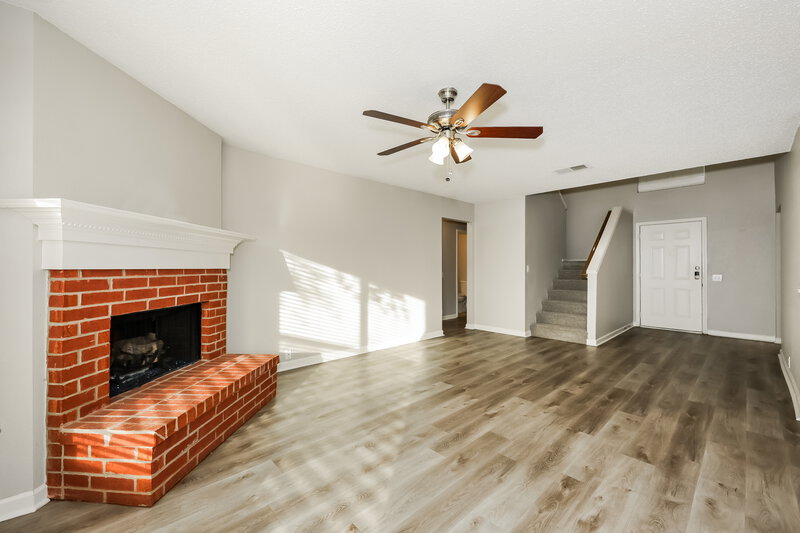 2,420/Mo, 1008 Whistle Stop Dr Saginaw, TX 76131 Living Room View