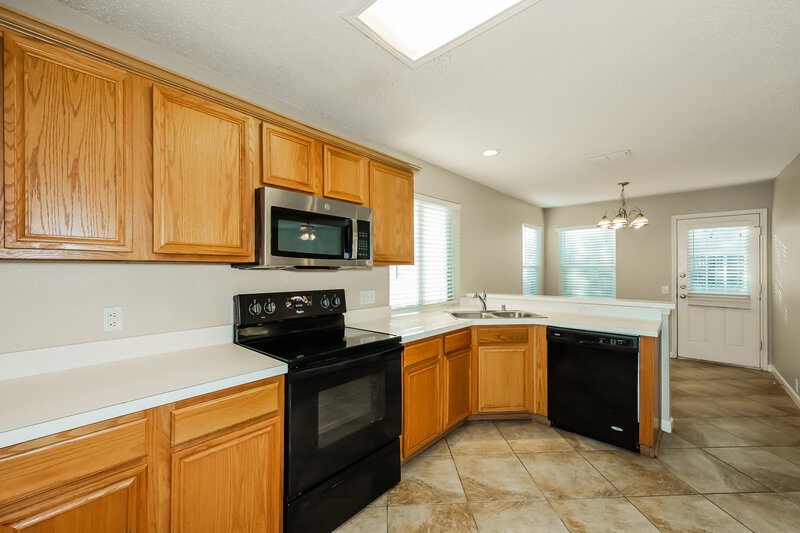 2,420/Mo, 1008 Whistle Stop Dr Saginaw, TX 76131 Kitchen View