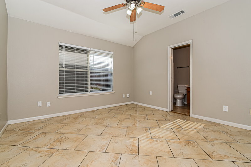 2,025/Mo, 1000 Chelsea Dr Mesquite, TX 75149 Main Bedroom View 2