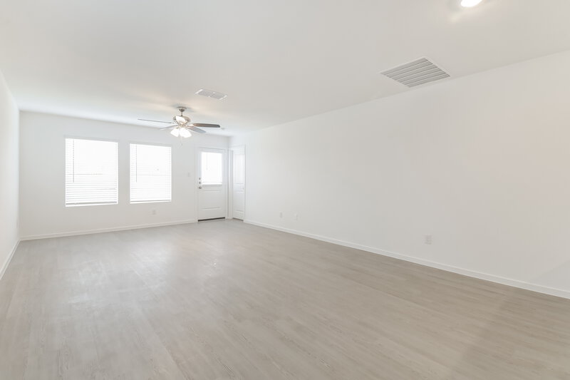 1,855/Mo, 1717 Crossbill St Forney, TX 75126 Living Room View