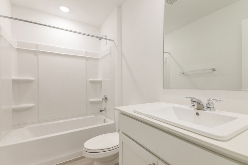 1,855/Mo, 1717 Crossbill St Forney, TX 75126 Bathroom View