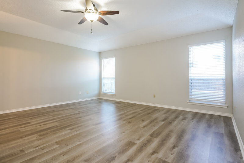 2,215/Mo, 2531 Palisades Pl Mesquite, TX 75181 Main Bedroom View 2