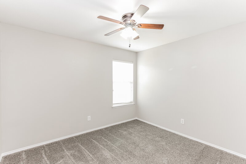 2,065/Mo, 1009 Crooked Creek Ct Midlothian, TX 76065 Bedroom View