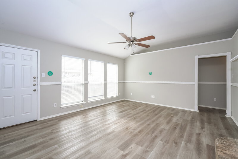 1,905/Mo, 4213 S Coral Springs Dr Fort Worth, TX 76123 Living Room View 2