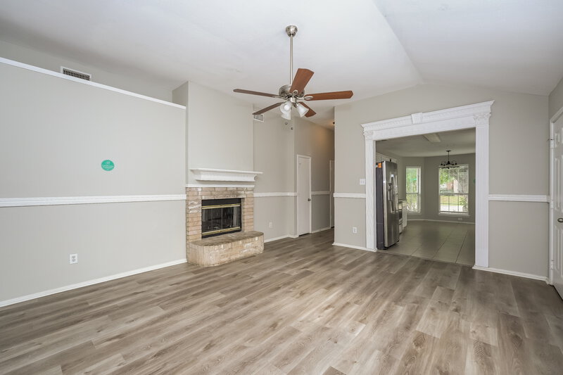 1,905/Mo, 4213 S Coral Springs Dr Fort Worth, TX 76123 Living Room View 3