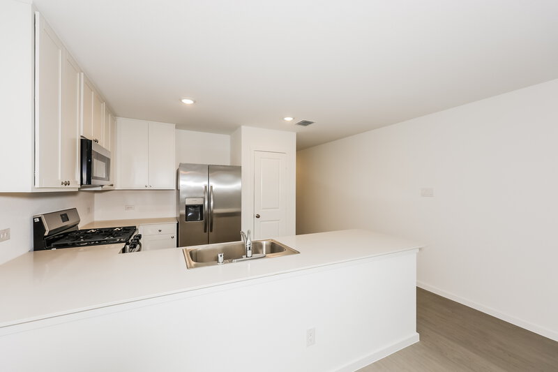 1,905/Mo, 1604 Limpkin Dr Fort Worth, TX 76140 Kitchen View 2