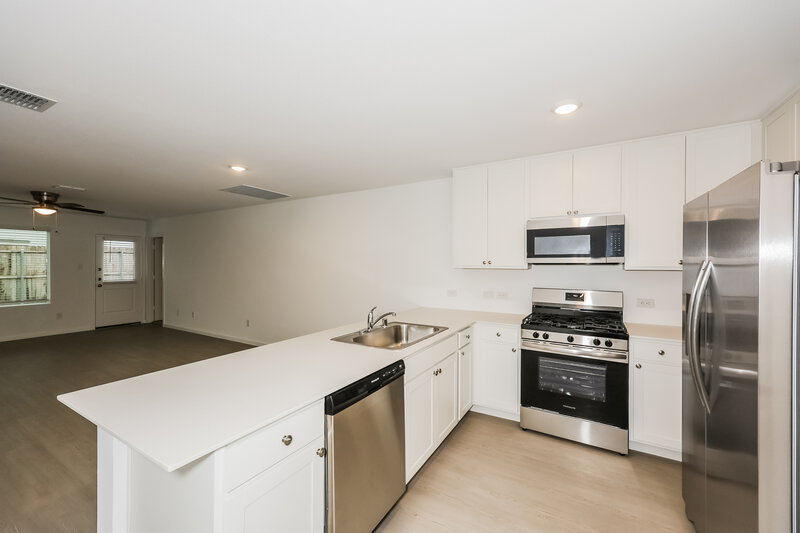 1,905/Mo, 1604 Limpkin Dr Fort Worth, TX 76140 Kitchen View 3