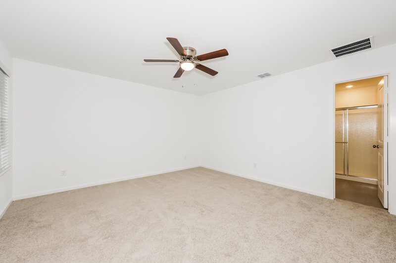 1,905/Mo, 1628 Limpkin Dr Fort Worth, TX 76140 Main Bedroom View