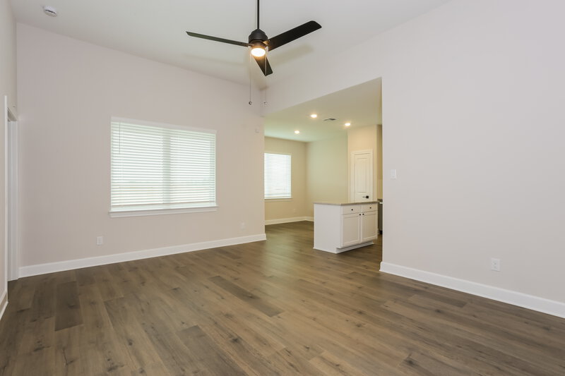 2,116/Mo, 1028 Pecan Pl Hutchins, TX 75141 Living Room View