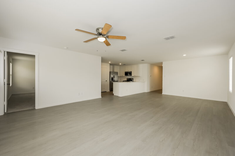 1,975/Mo, 2201 La Vista Ln Fort Worth, TX 76108 Living Room View