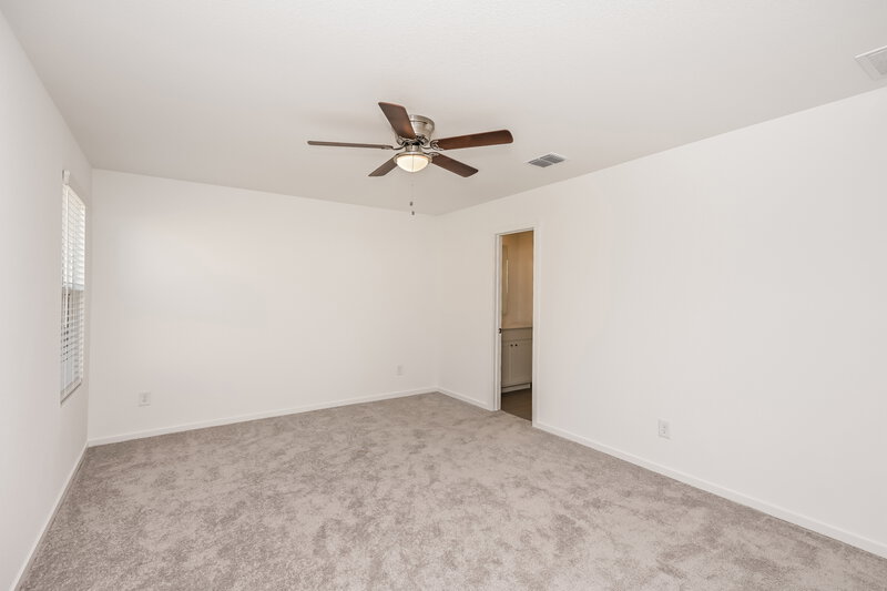 2,120/Mo, 10720 Gun Barrel St Fort Worth, TX 76108 Main Bedroom View